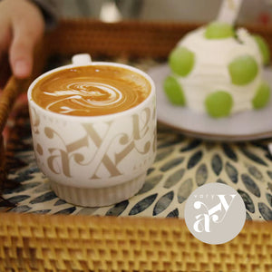 CAPACITEA Vary Coffee Ceramic Mug Cream and White 320ml 12oz