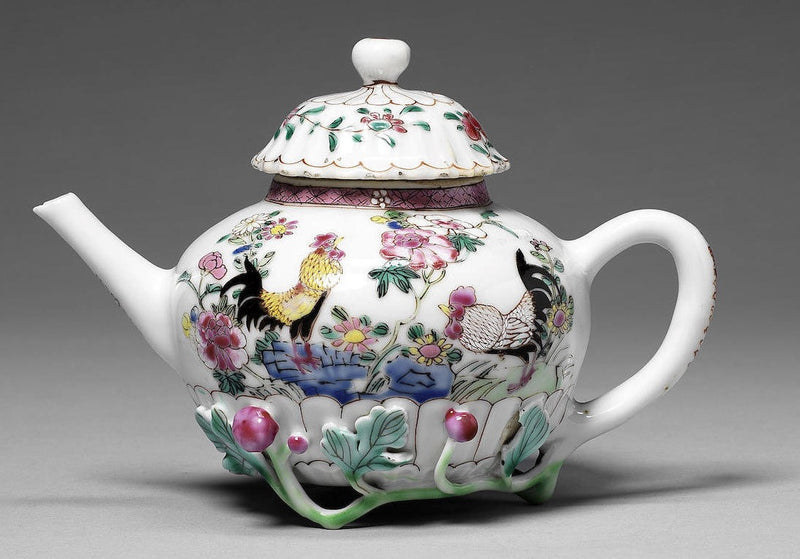 yong zheng famille rose teapot